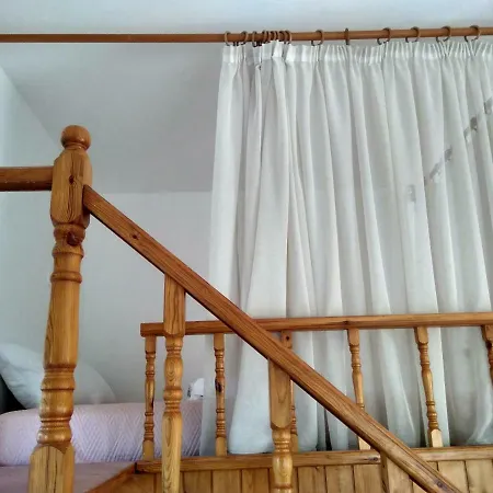 Dina's Casita Πανσιόν *